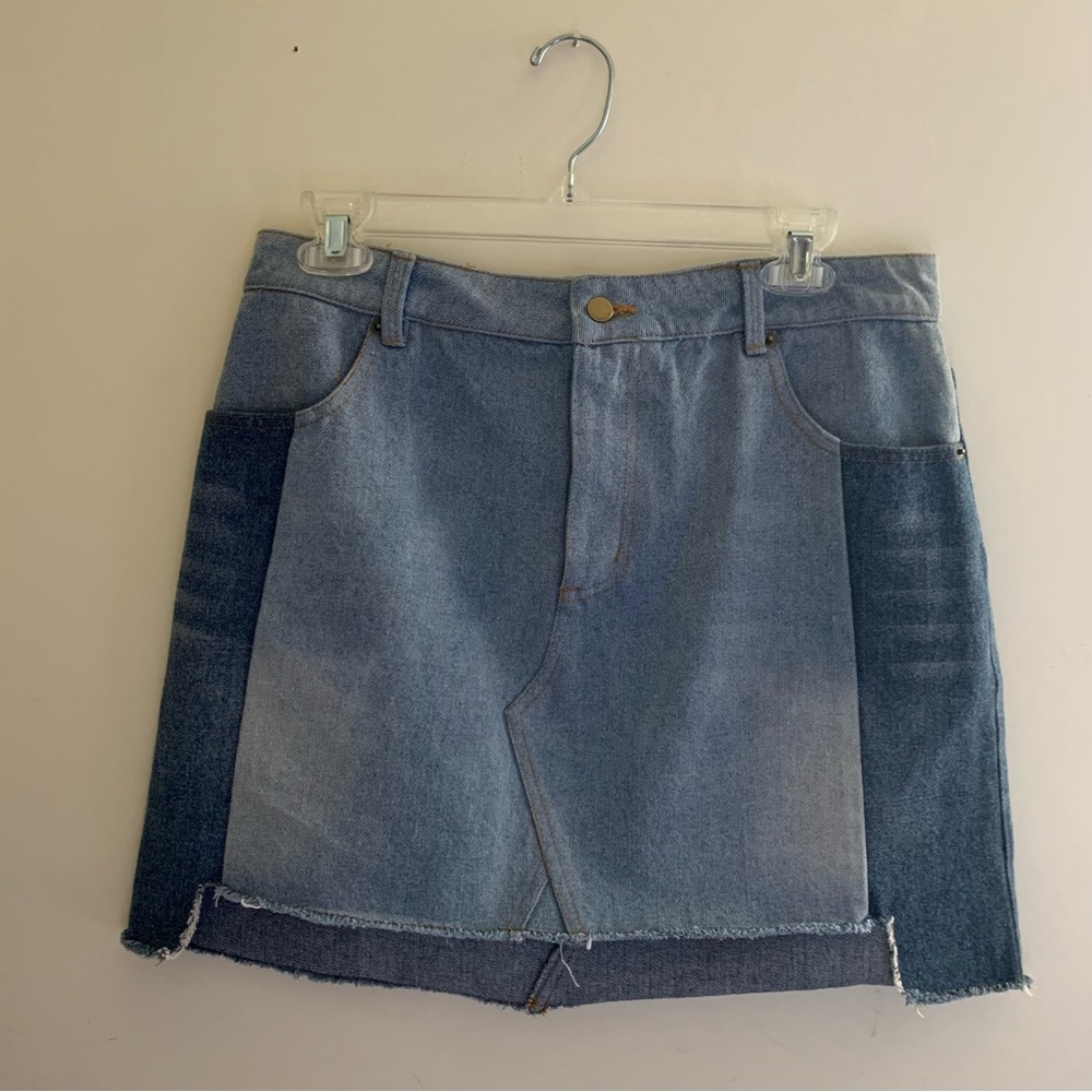 Vestique Denim mini skirt sz L